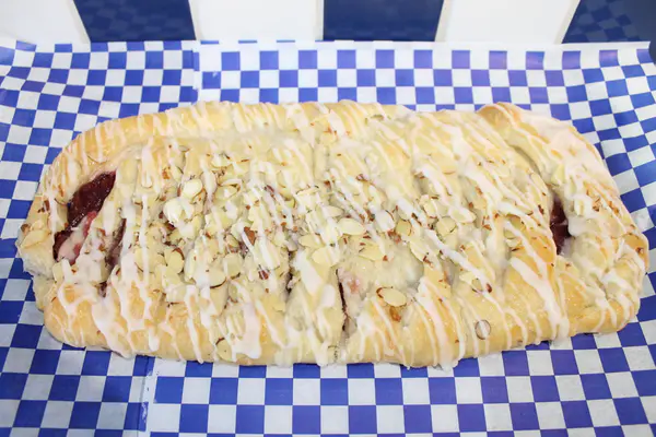 Croissant coffeecake